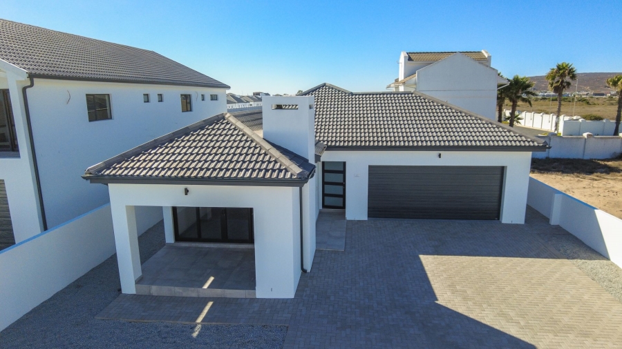 3 Bedroom Property for Sale in Sandy Point Beach Estate Western Cape